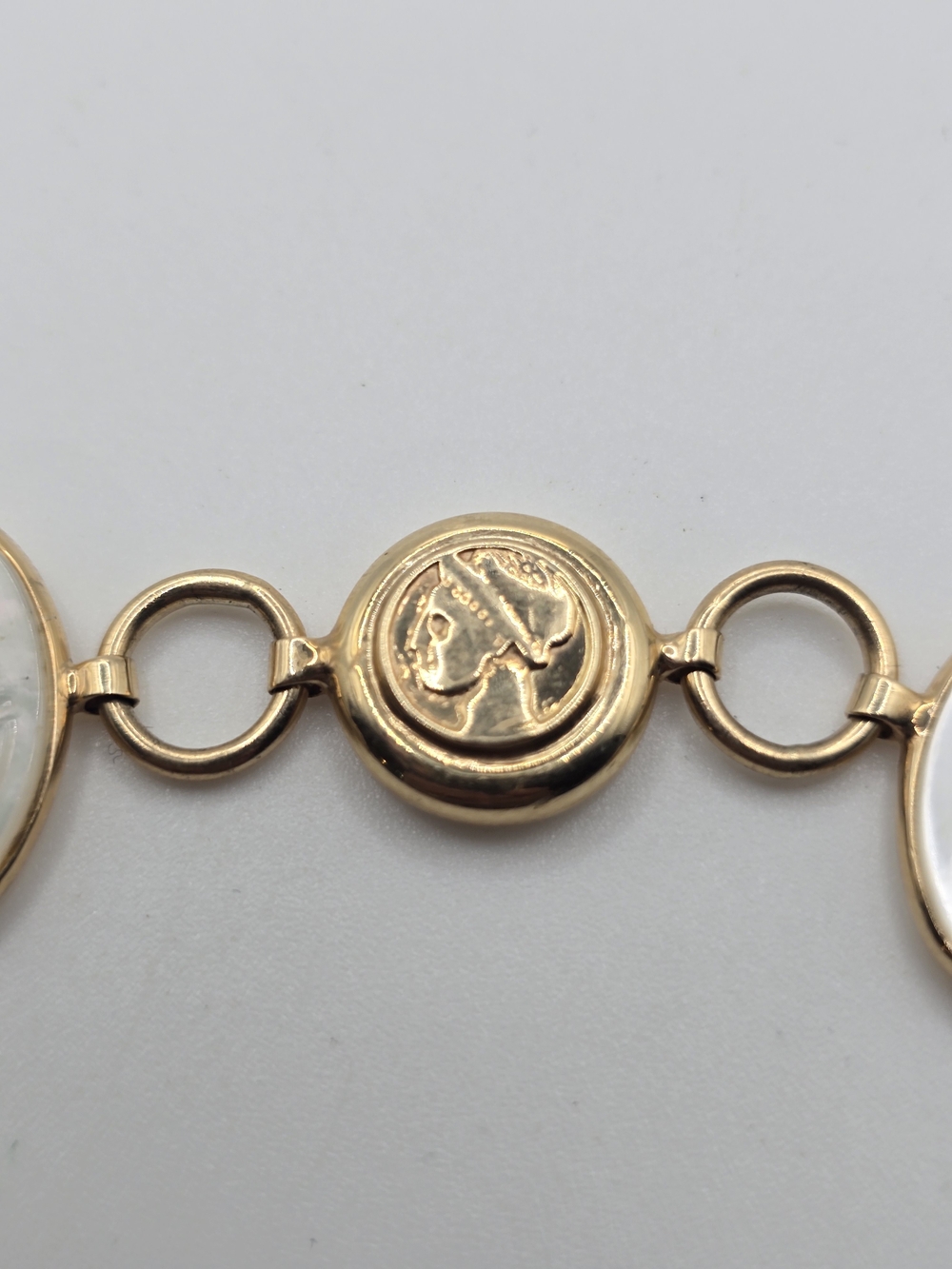14k Gold Cameo Link Bracelet - Picture 4 of 8